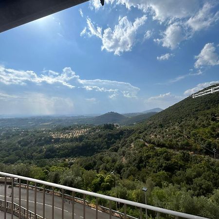 Appartamento La Casa Della Rocca Roccantica Esterno foto