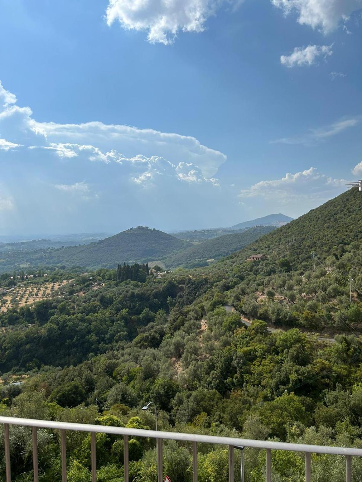 Appartamento La Casa Della Rocca Roccantica Esterno foto