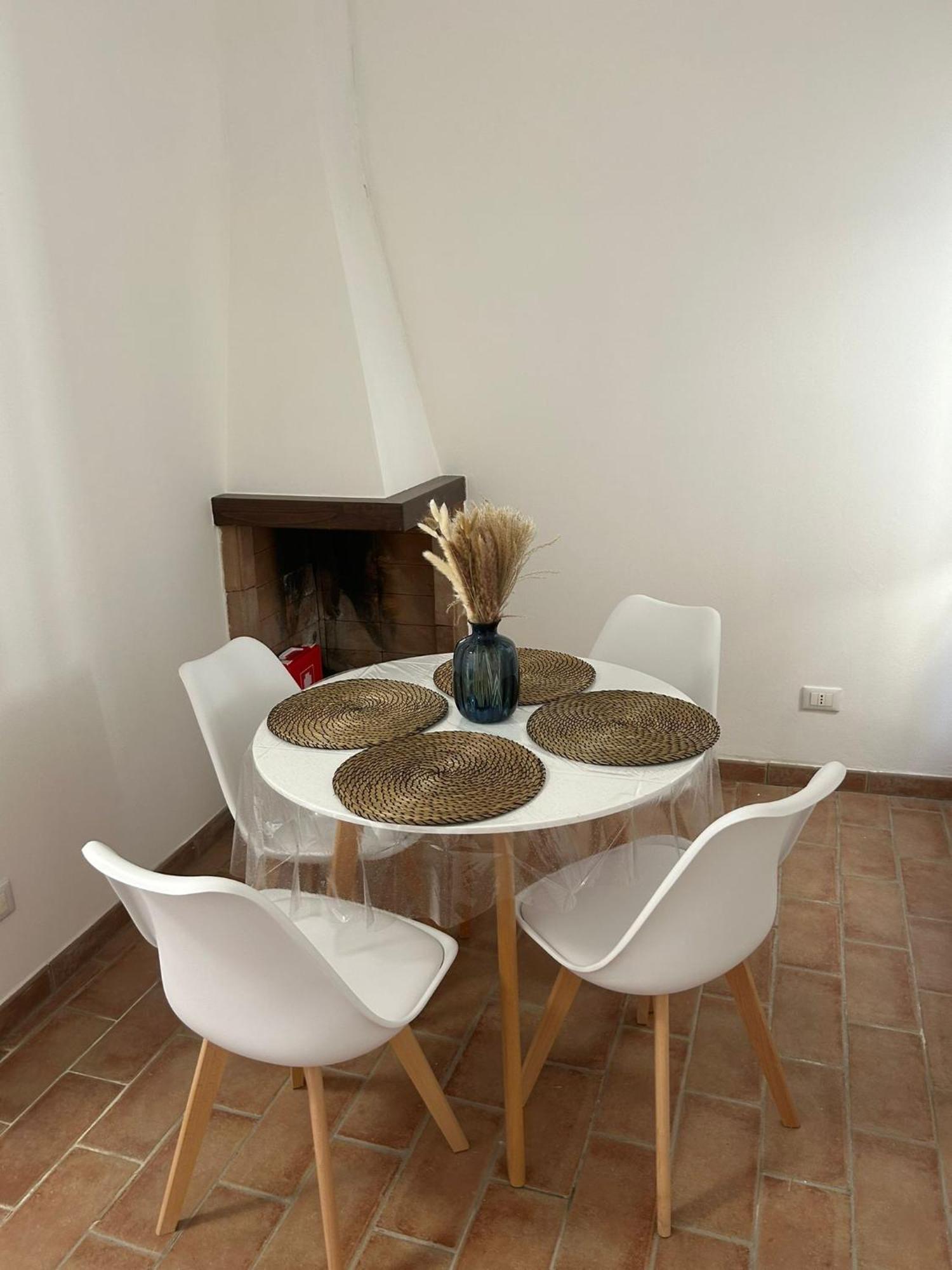 Appartamento La Casa Della Rocca Roccantica Esterno foto