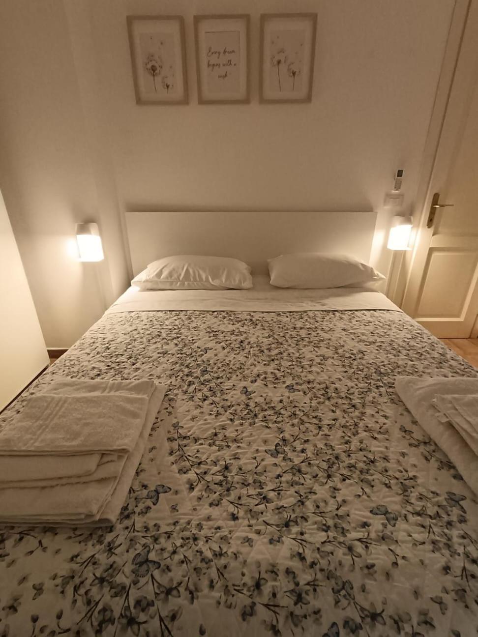 Appartamento La Casa Della Rocca Roccantica Esterno foto