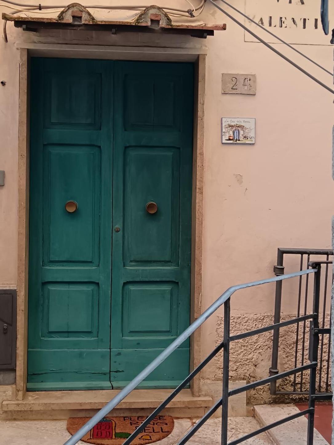 Appartamento La Casa Della Rocca Roccantica Esterno foto